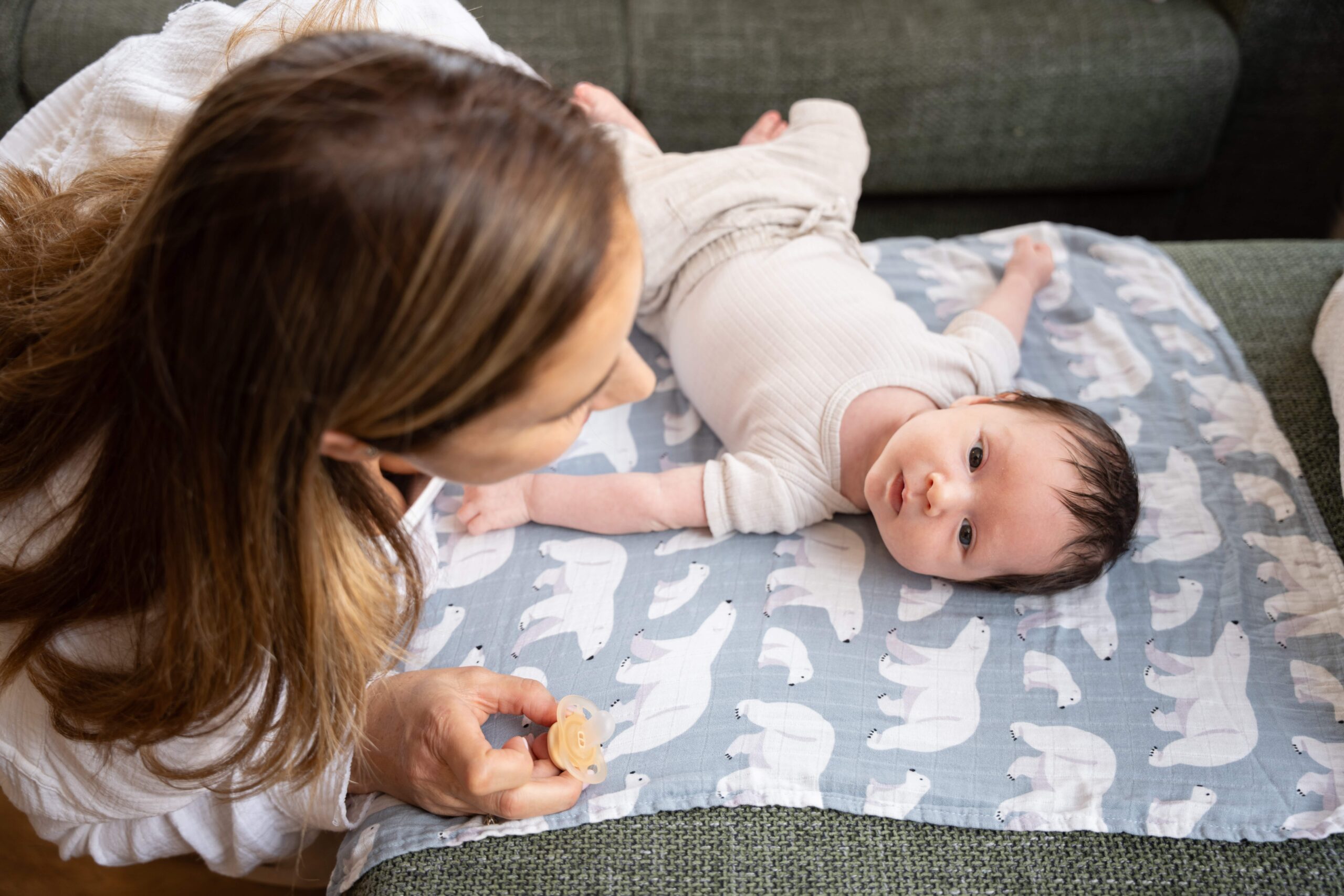 יעל אורן - מתפתחים בידיים בטוחות