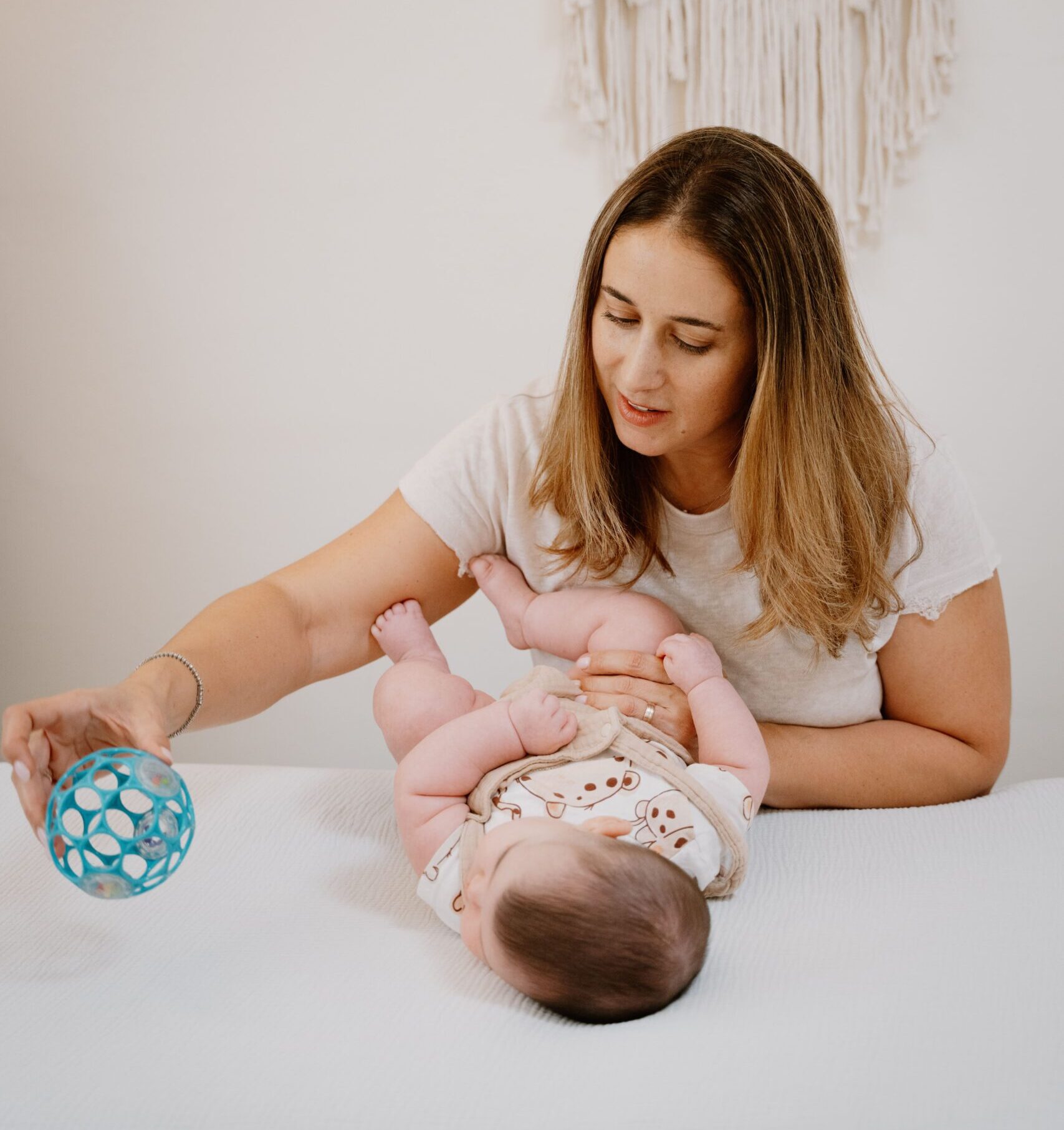 יעל אורן - מתפתחים בידיים בטוחות